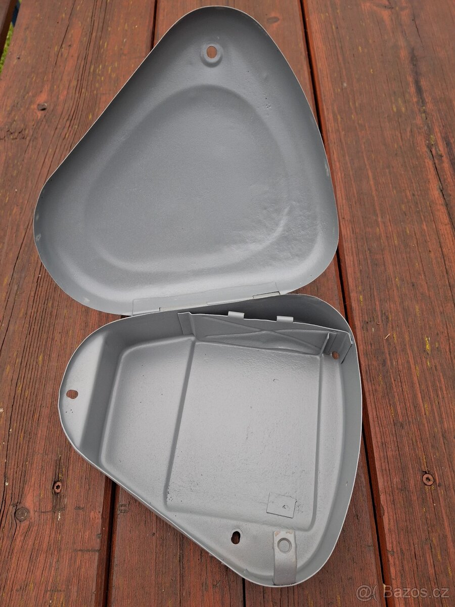 kastlík pérák bateriový - 2