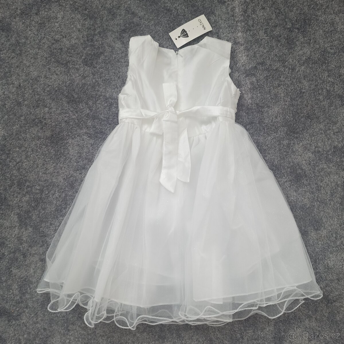 Bílé šaty vel. 120 - 2