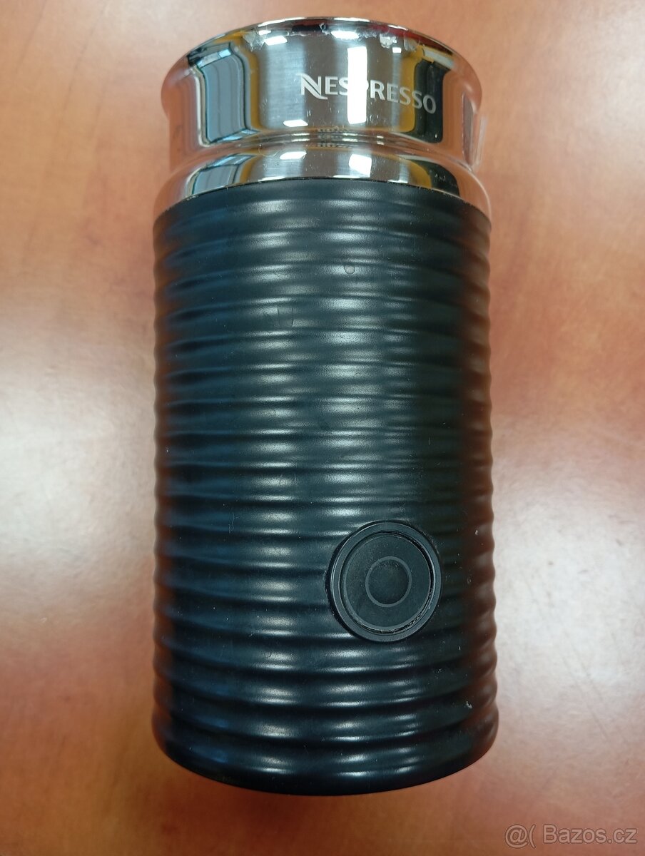 Napěňovač mléka Nespresso Aeroccino 3 - 2