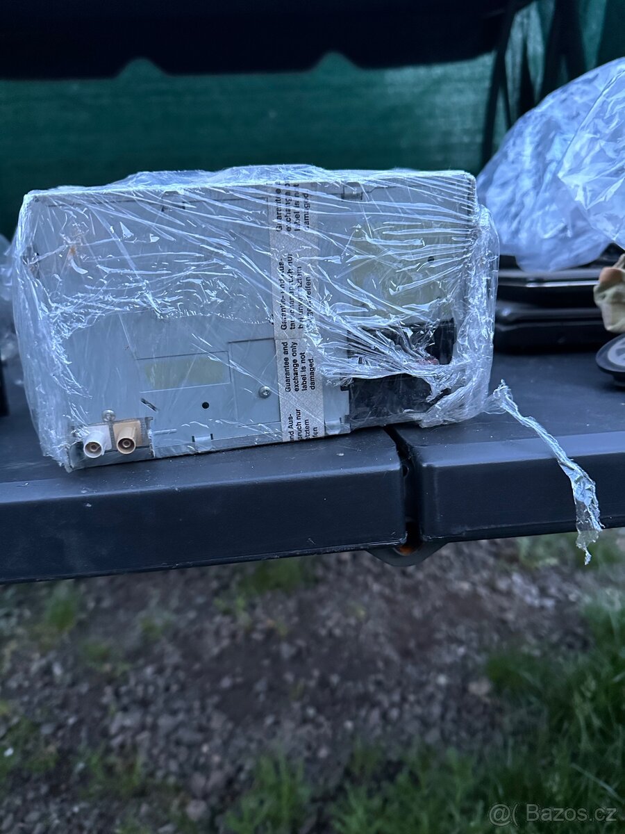 VW Radio Touran 1T1 - 2