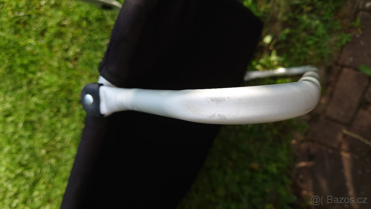 Zahradní lehátko s opěrkou hlavy - 2