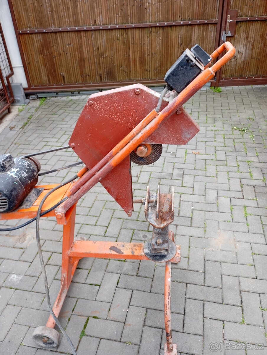 Stojanová rozbrušovačka - 2