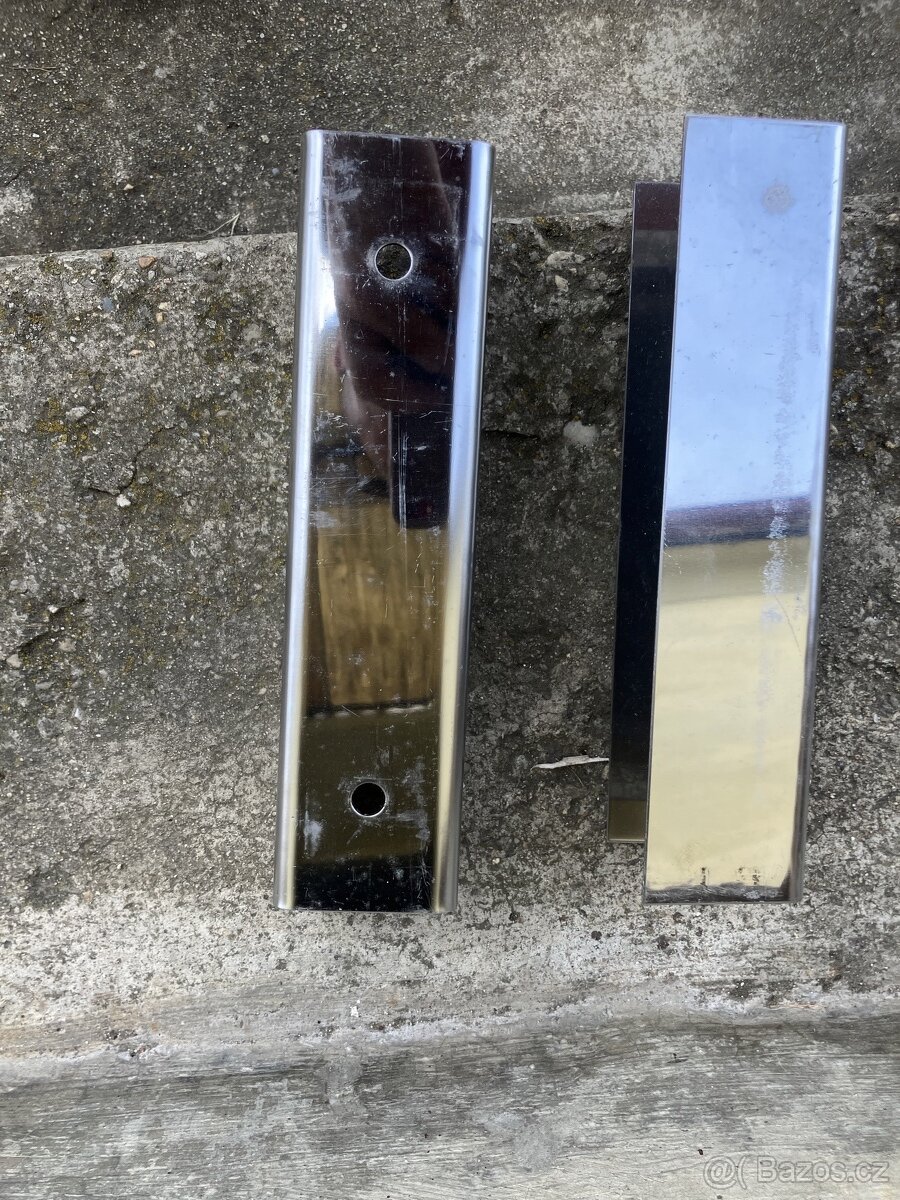 Držák podhrabové desky NEREZ - 2