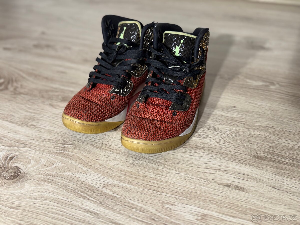 Jordan Super Fly.5 - 2