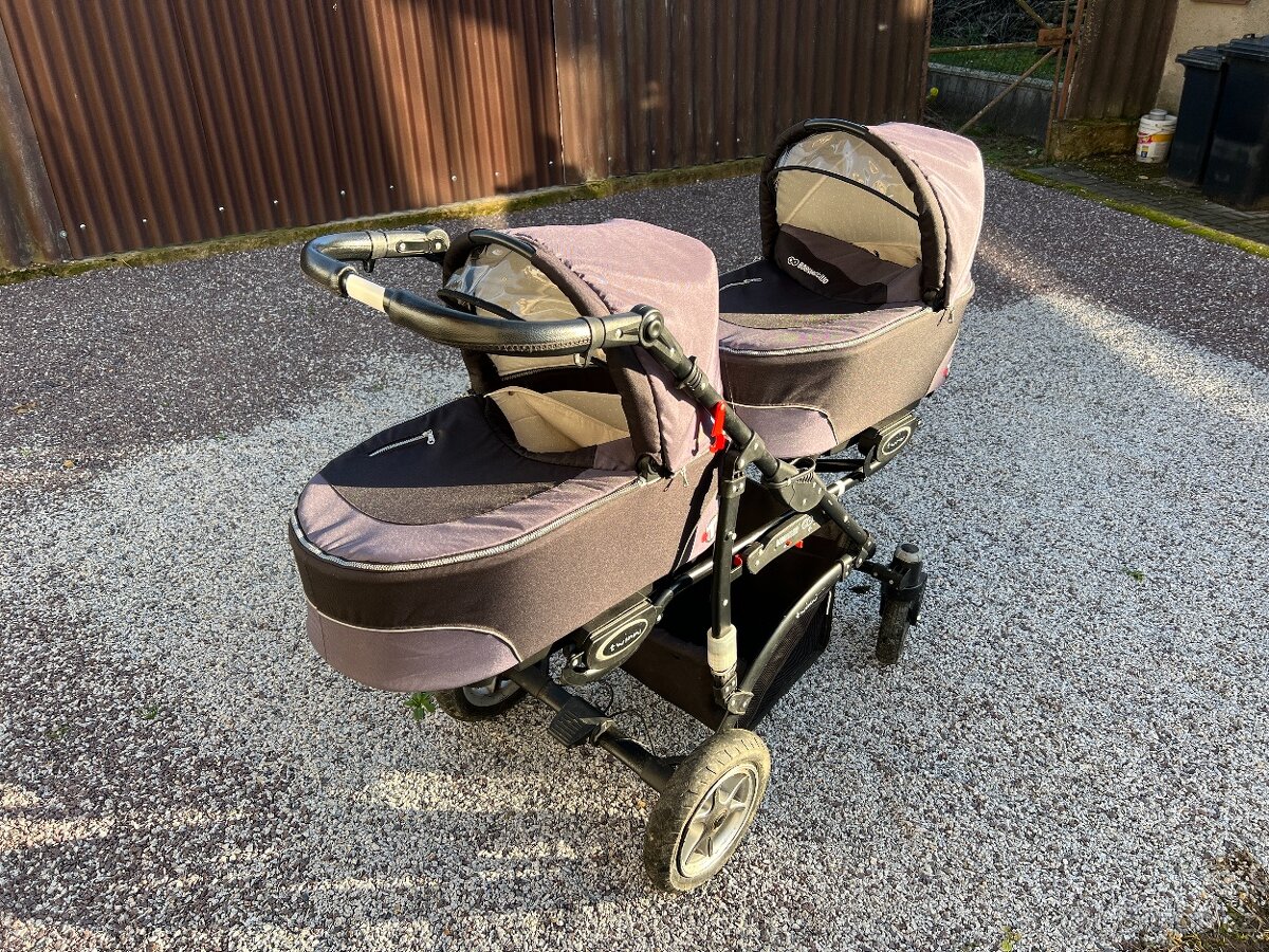 Kočárek pro dvojčátka - 2