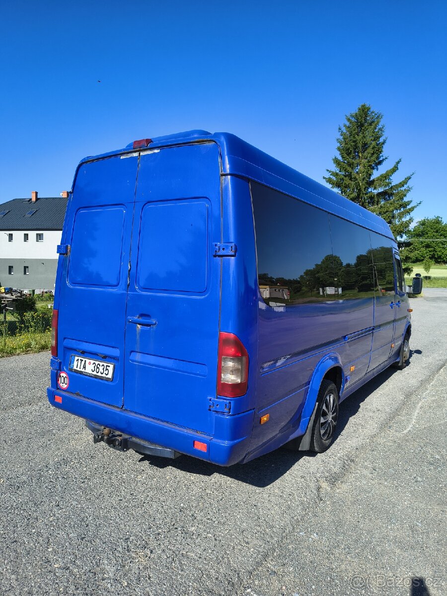 Mercedes Sprinter - 2