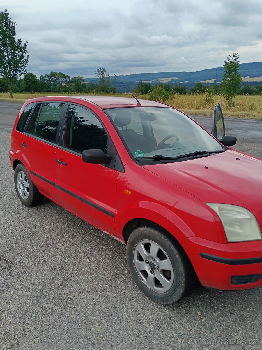 Ford Fusion 1.4 - 2