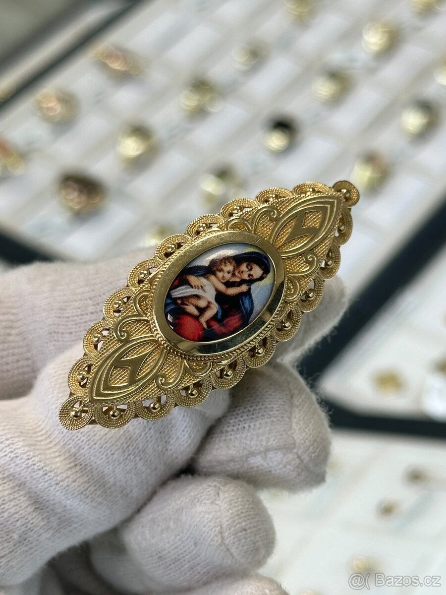 Zlatý prsten 11,82g - 2