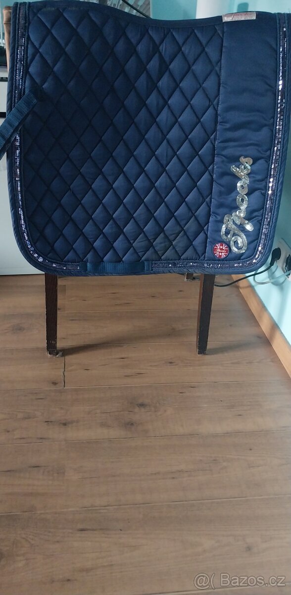 Drezurní dečka Spooks Verona - 2