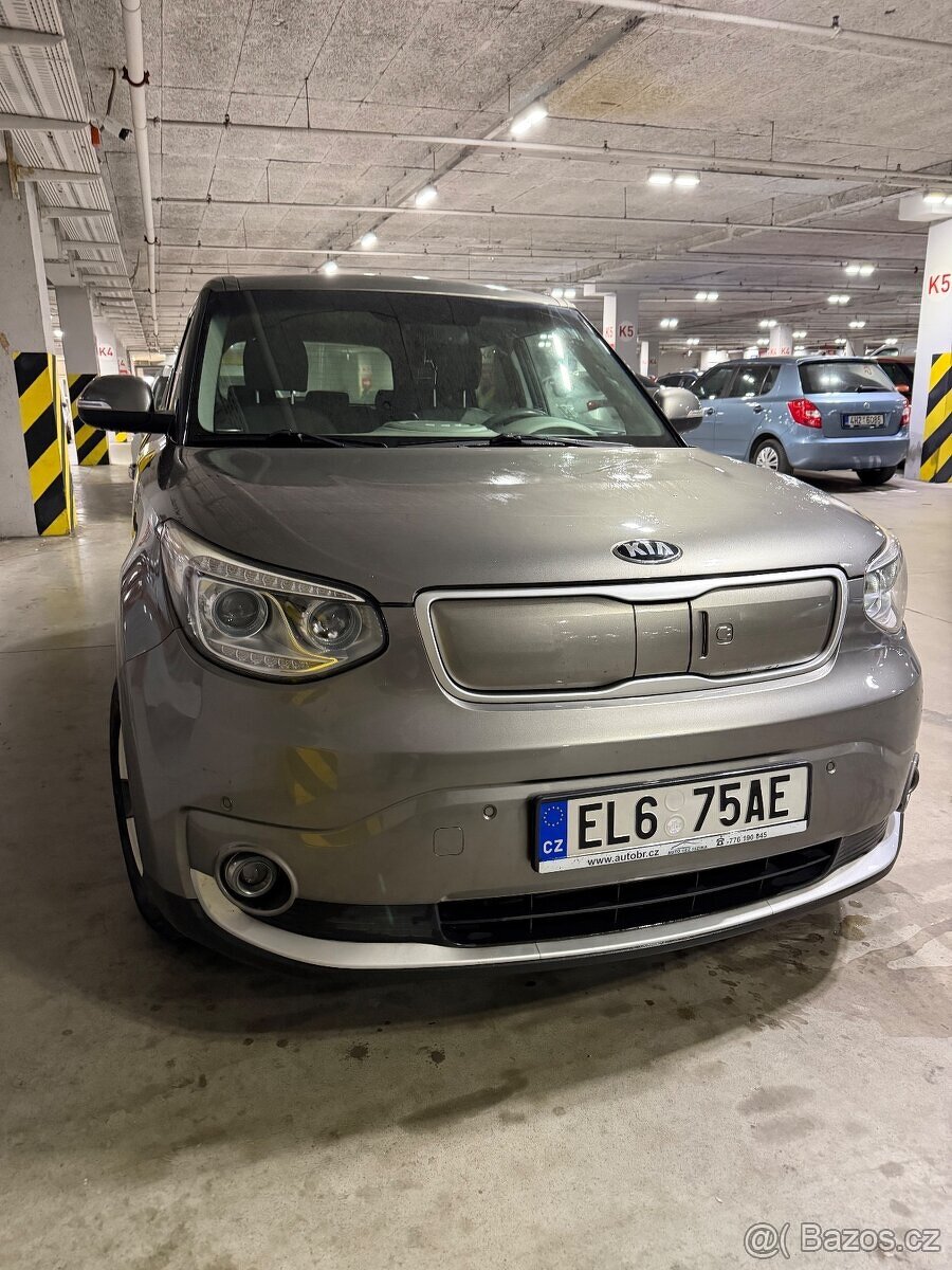 Kia Soul Ev - 2