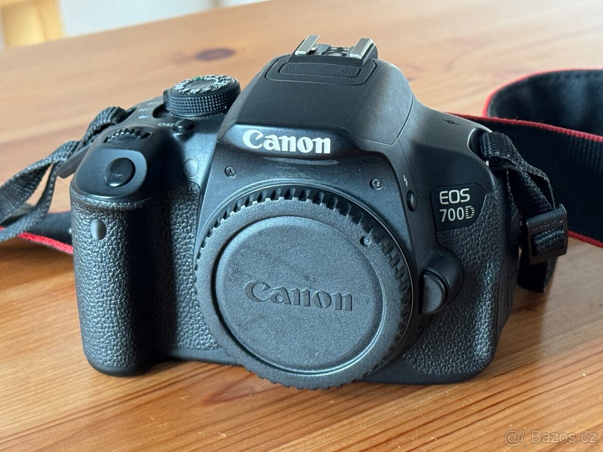 Canon 700D - 2