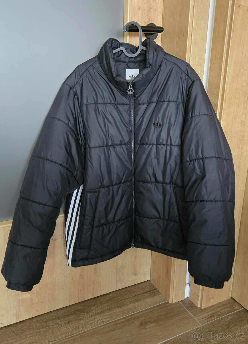 Černá prošívaná bunda Adidas - 2