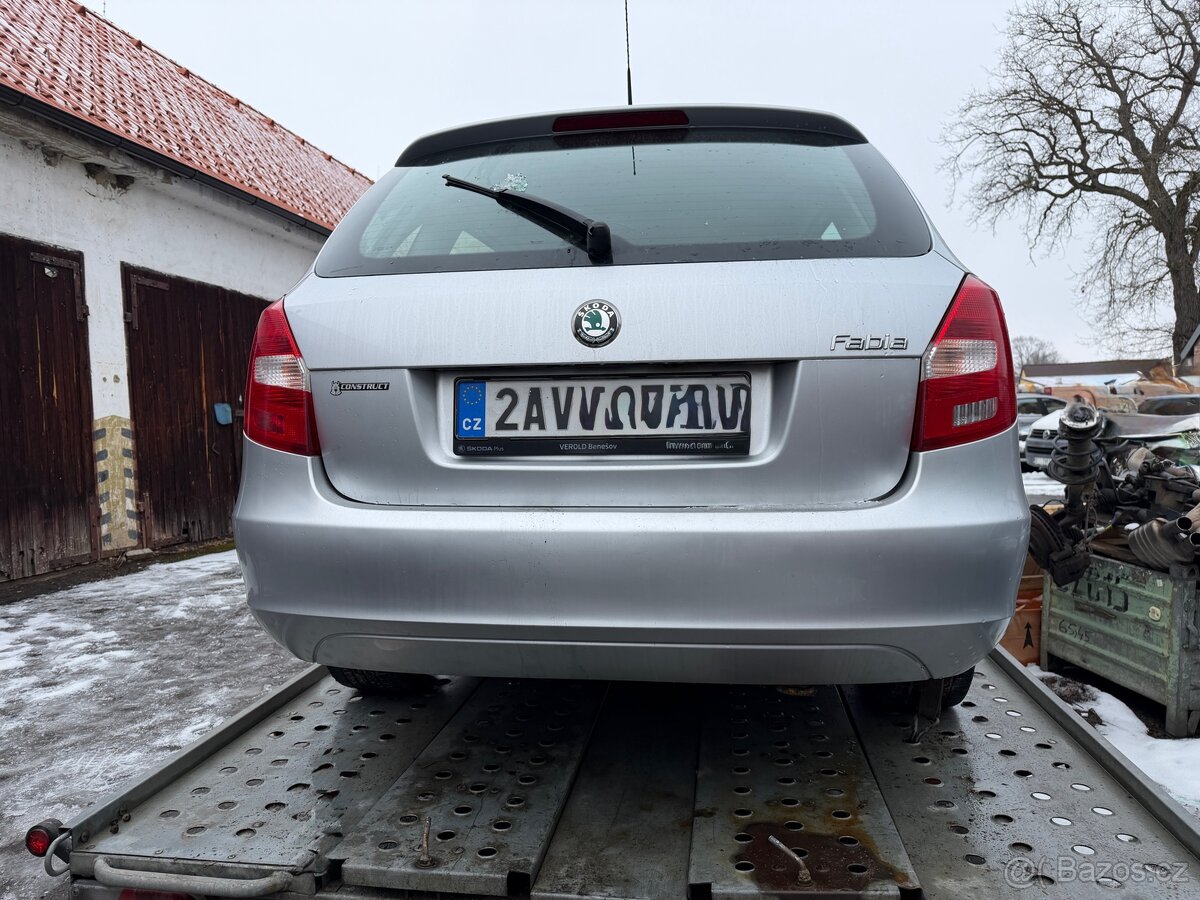 Škoda Fabia 2 combi LA7W - 2