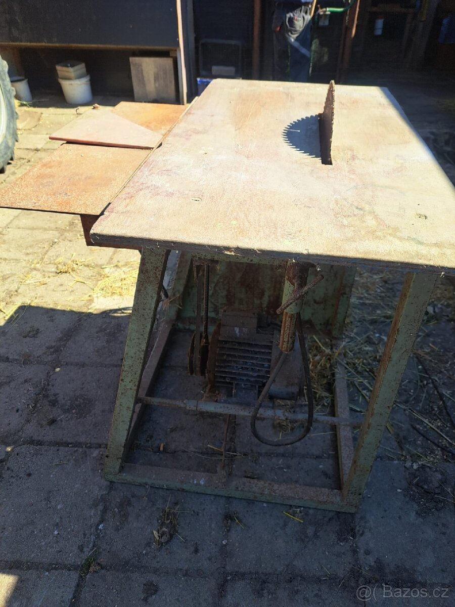 Cirkulárka s hoblovkou - 2