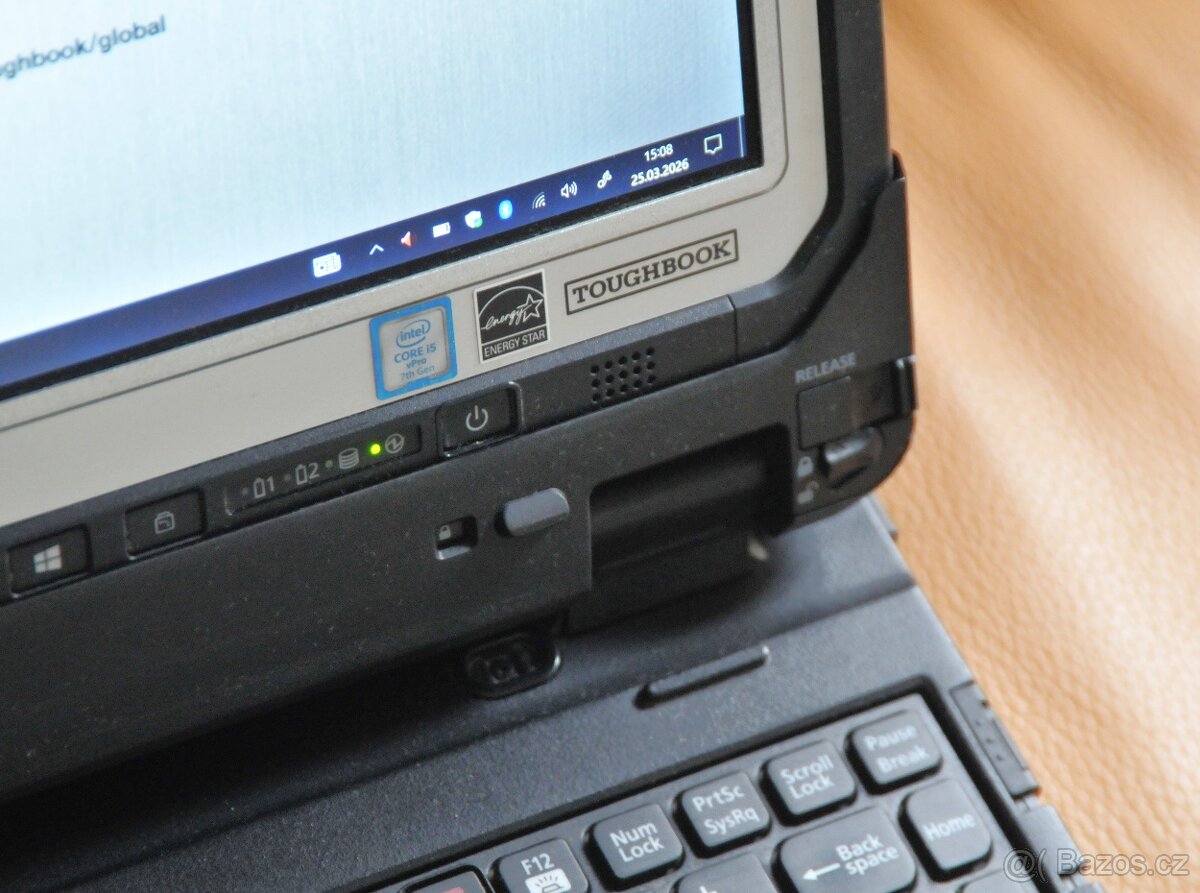 Průmyslový tablet/notebook Panasonic CF-33 - 2