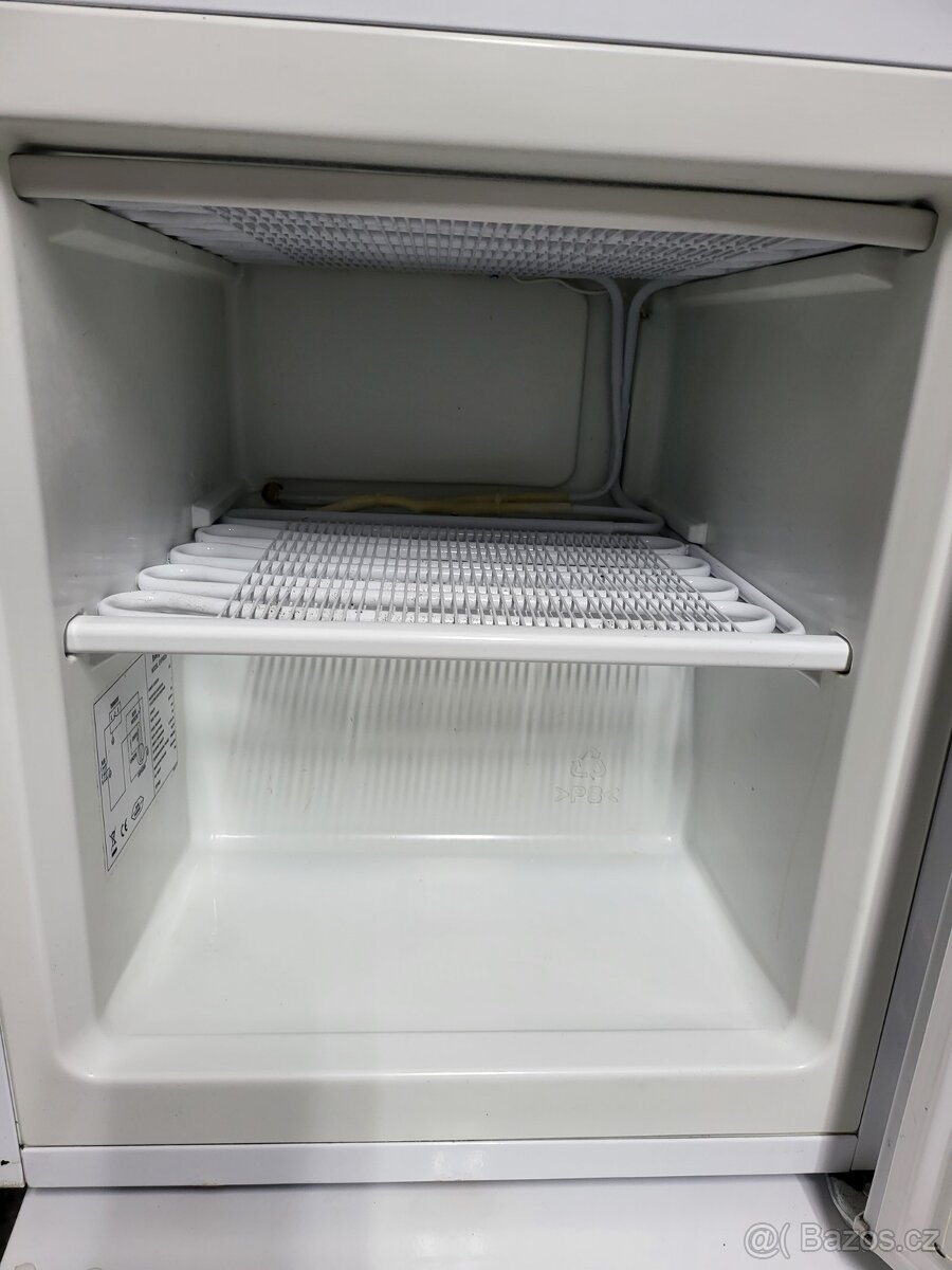 malý klasický mrazák, 30L - 2