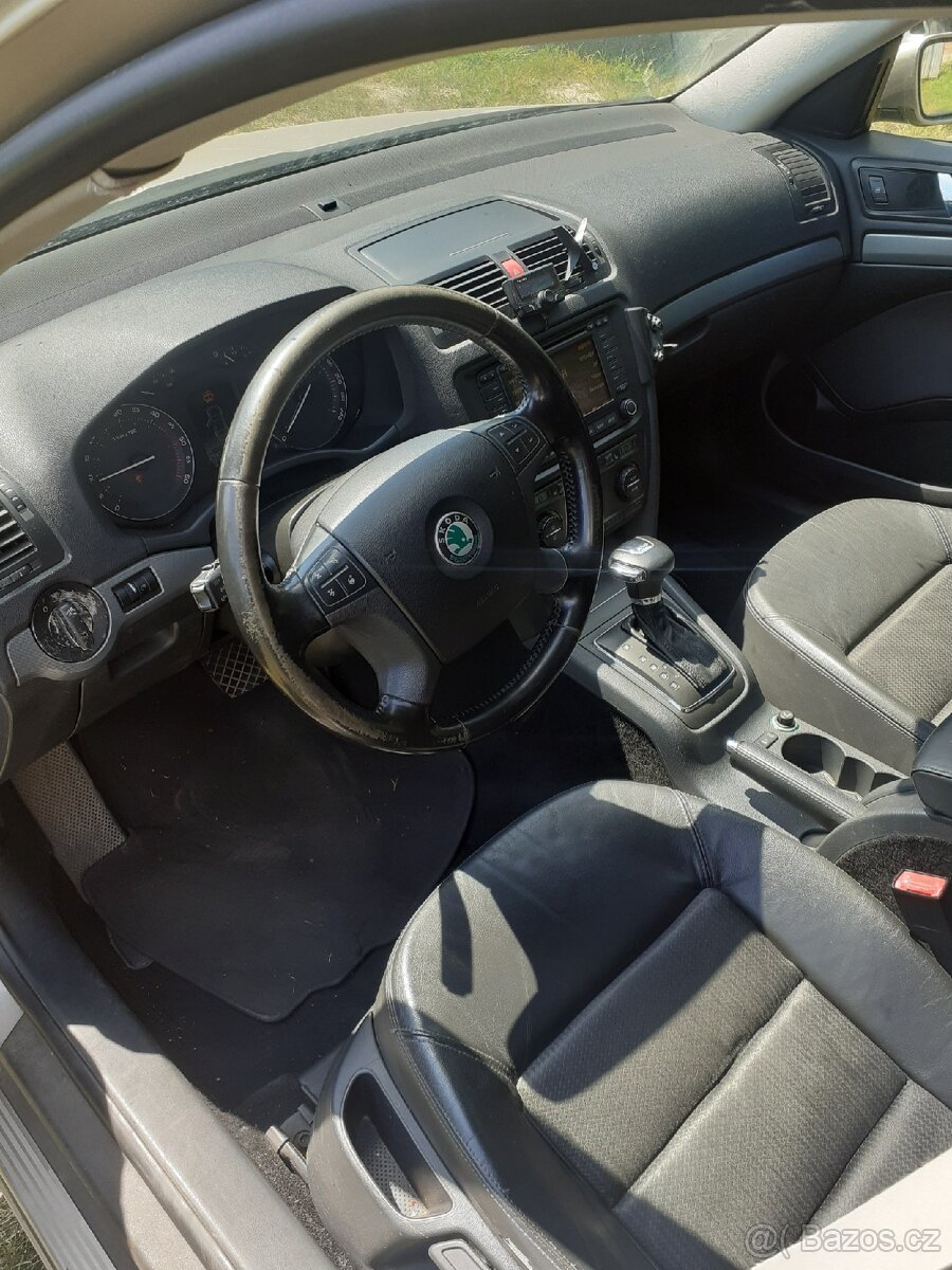 Škoda Octavia 2 - 2