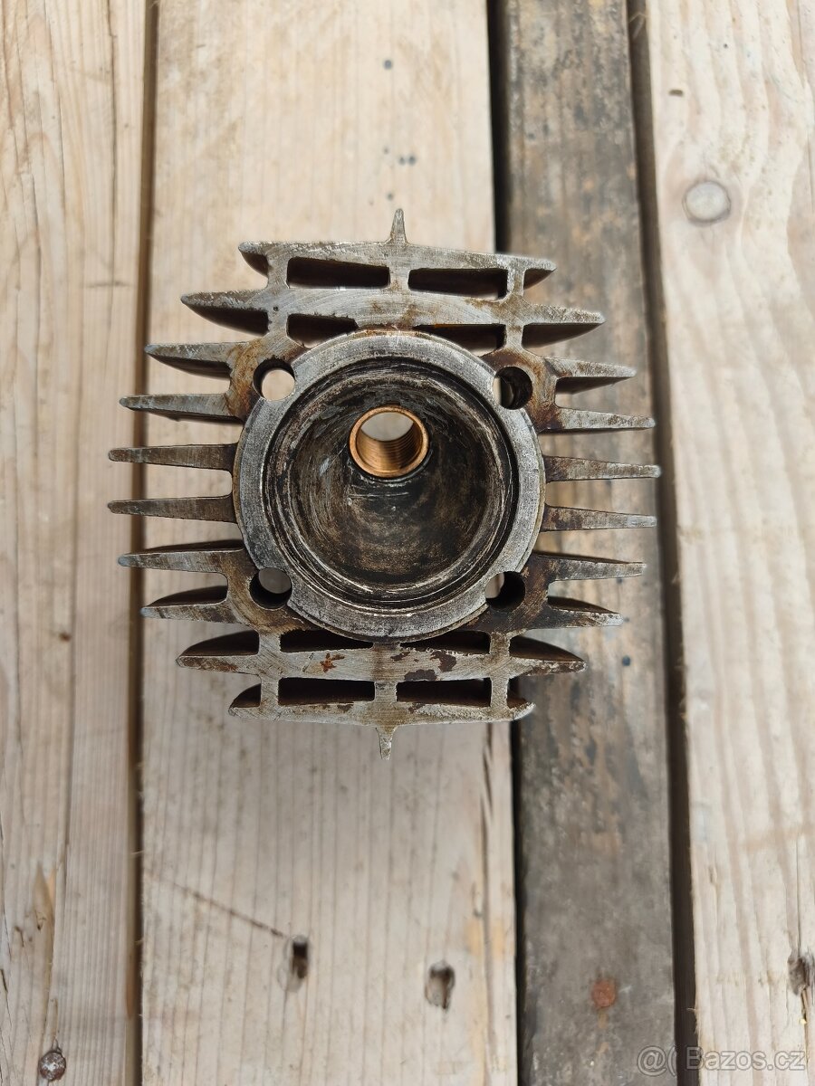 Hlava Jawa 50/555 - 2