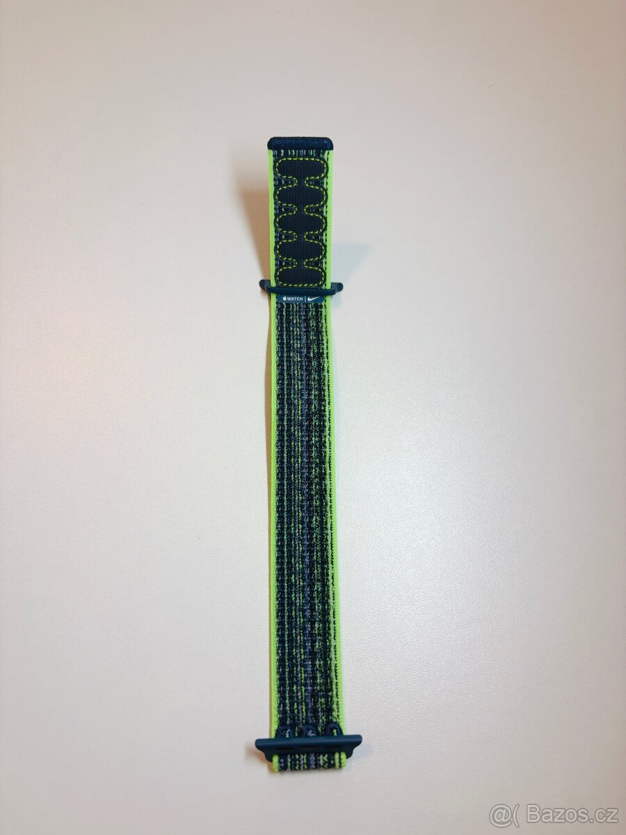 Nike Sport Loop řemínek pro apple watch - 2