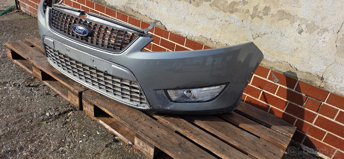 Ford Mondeo 07-14 přední nárazník - 2