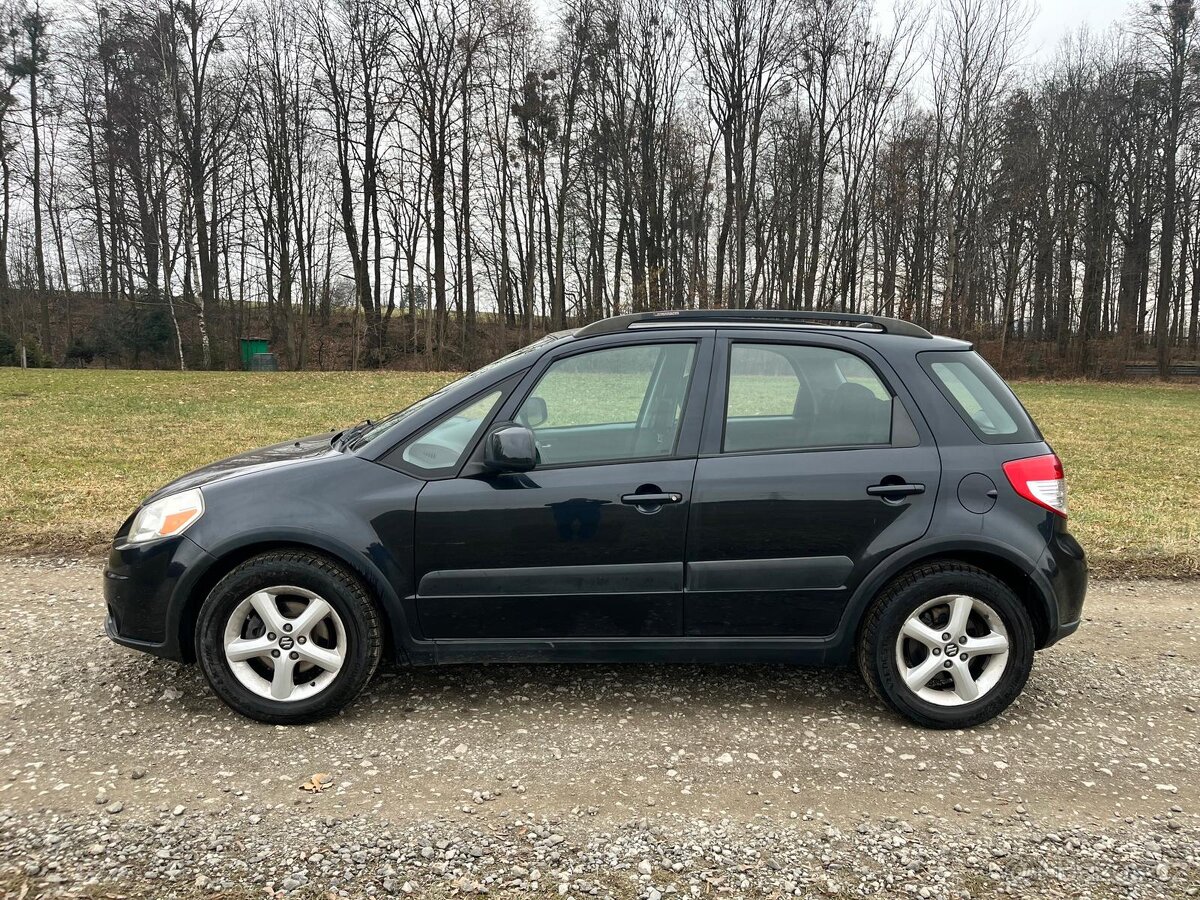 SUZUKI SX4 2.0 benzín 103kw 4x4 AUTOMAT - 2