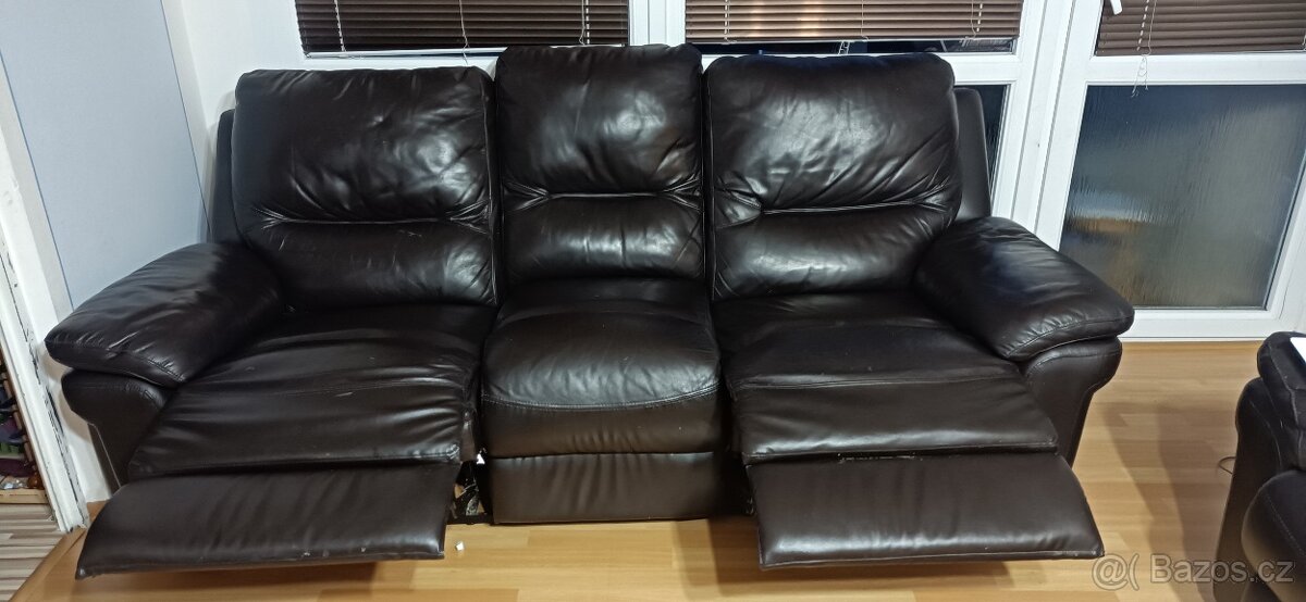 Kožená pohovka + 2 křesla - 2