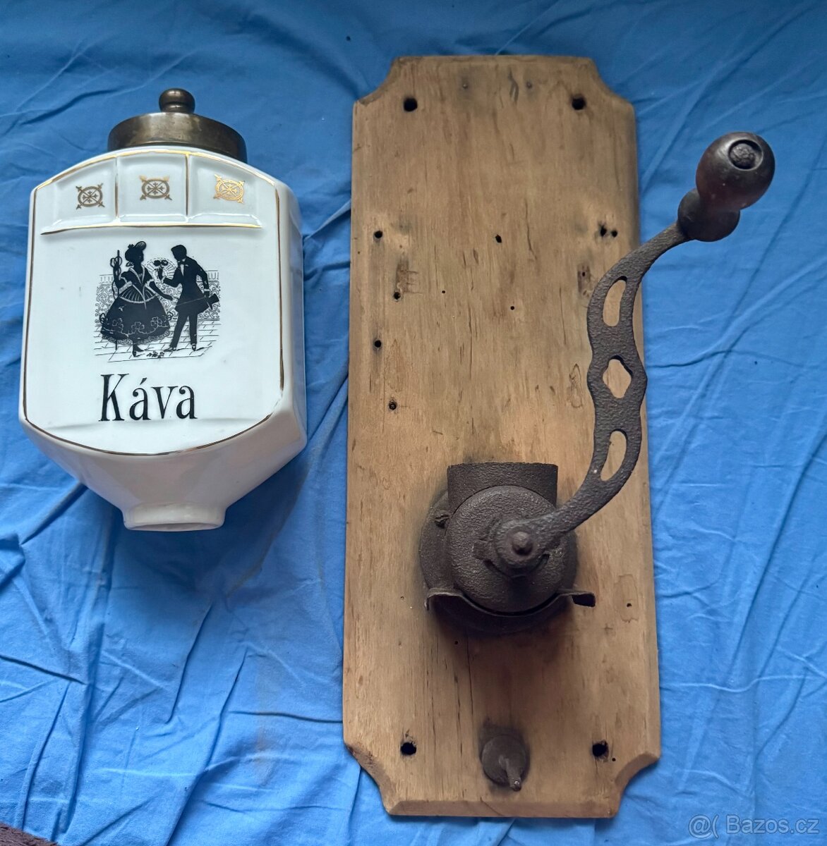 starožitný mlýnek na kávu v nekompletním stavu - 2