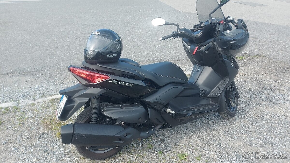 Prodám Yamaha X-MAX 400 r.v. 2015 ČR, jen 17 tis km - 2