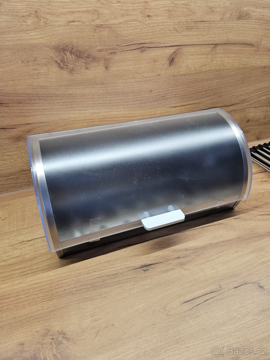 Nový nerezový chlebník - 2