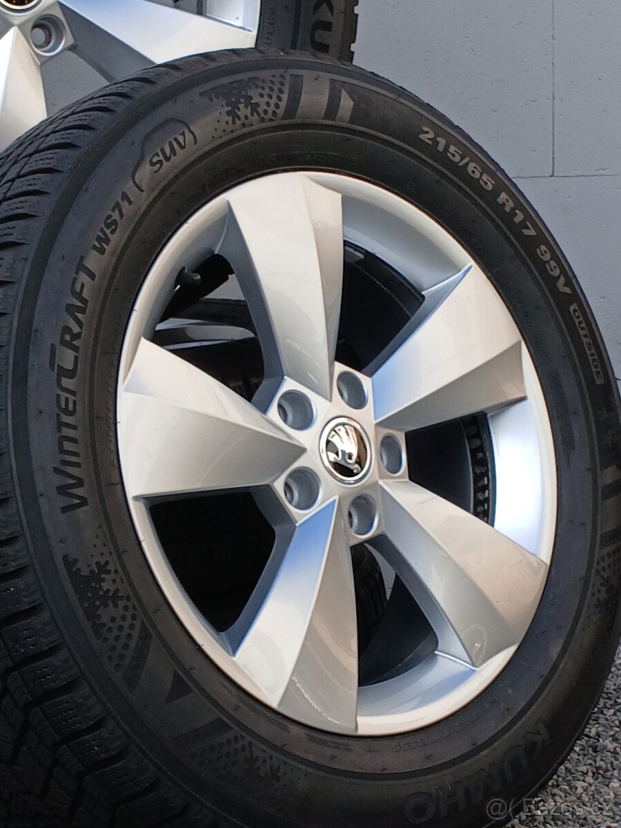 Zimní orig alu kola Škoda Kodiaq 215/65/17 vzorek 7,5mm - 2