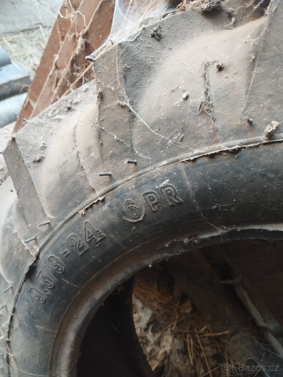 Pneumatiky na traktor 9,5/9-24 6PR - 2