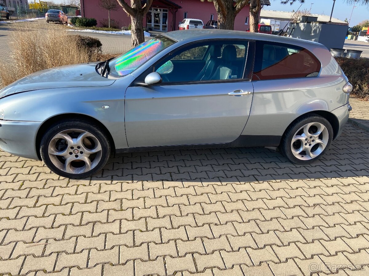 Alfa 147 2.0 selespeed - 2