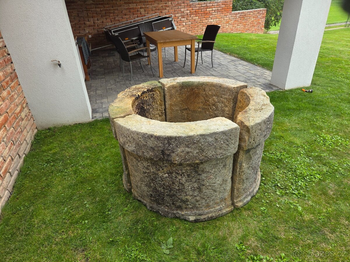 Studna pískovec skruž - 2