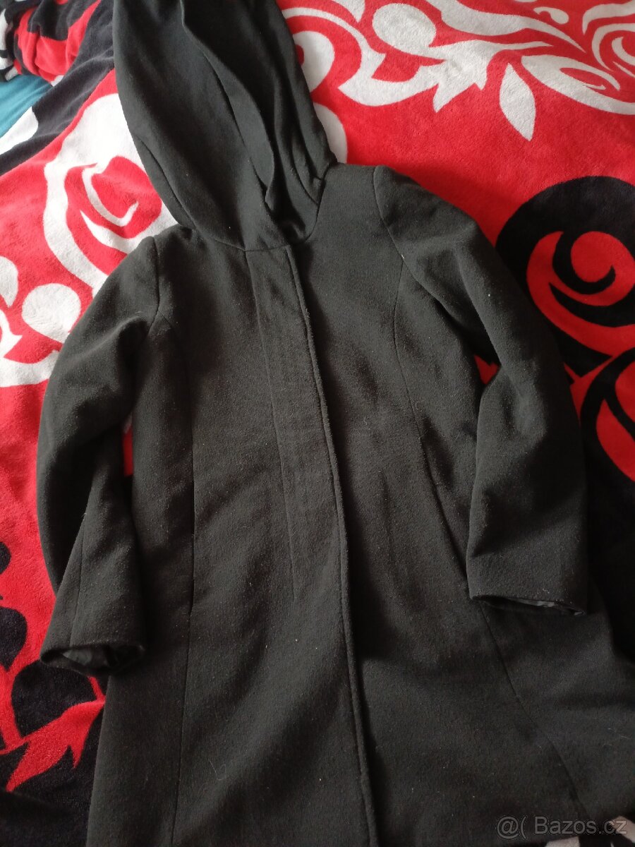 Dámský černý kabátek S - 2