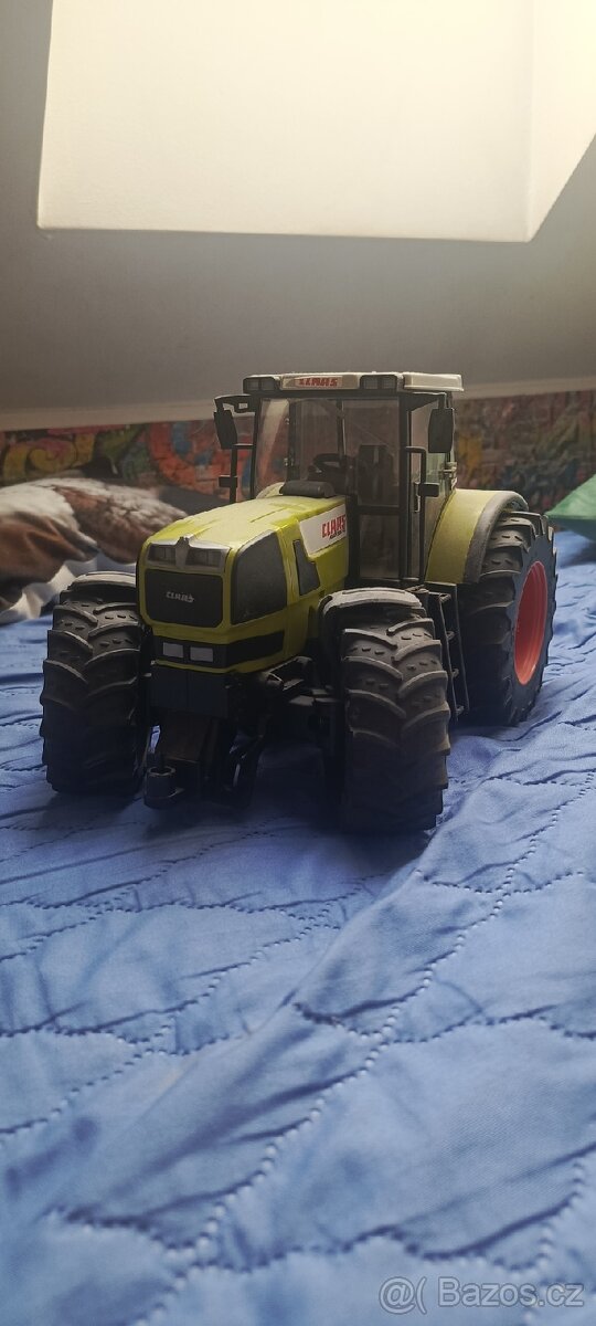 Bruder traktor class - 2