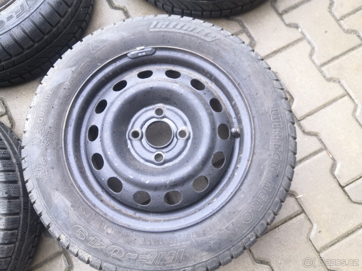 4 disky (s pneu), cena za vše - 2