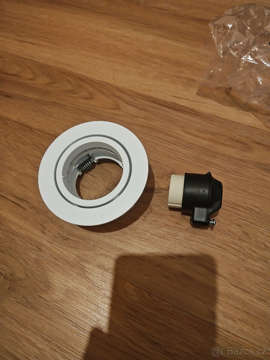 Vestavné svítidlo Philips Enneper 3 ks - 2