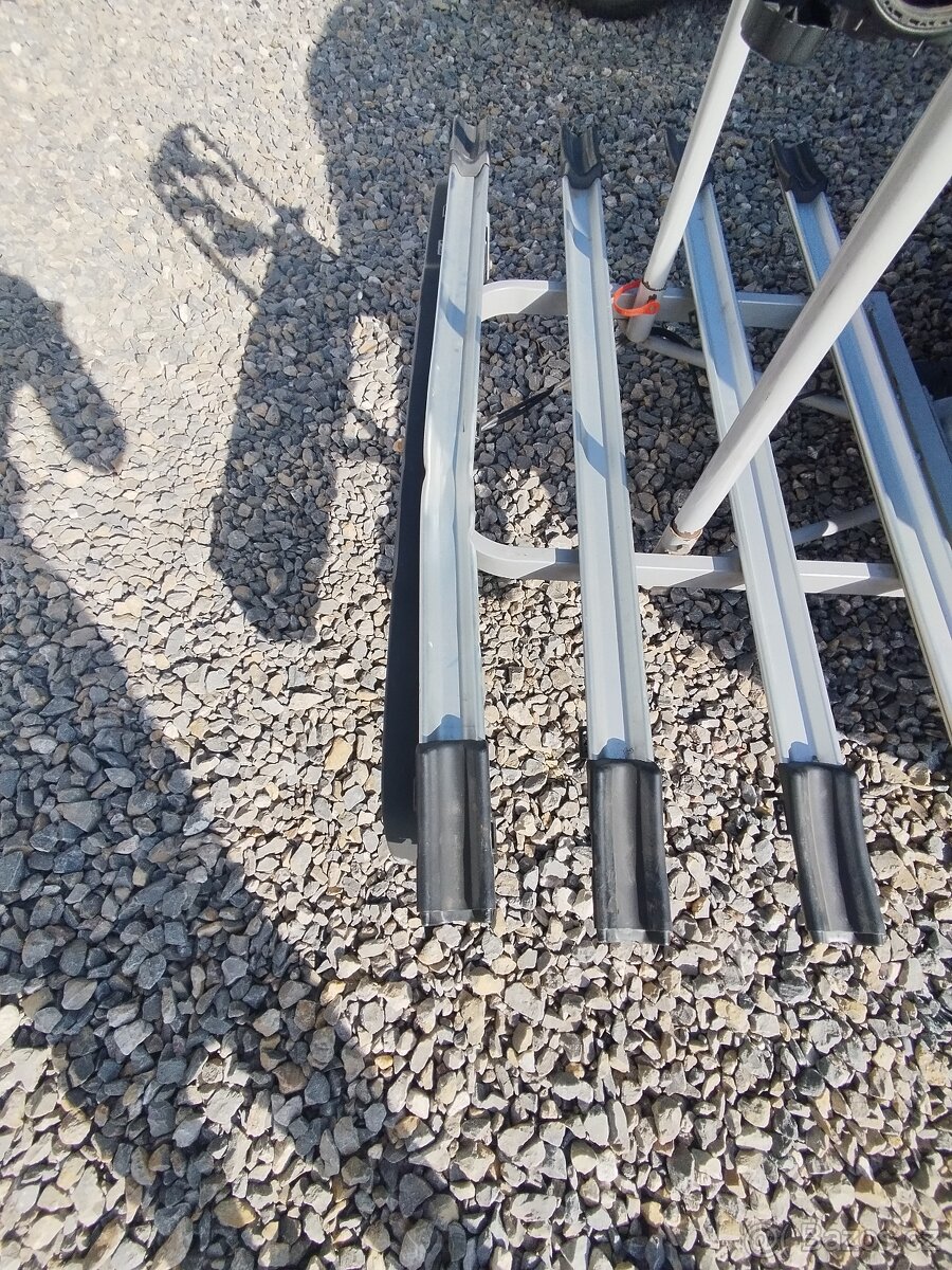 Nosič kol na tažné zařízení - 2