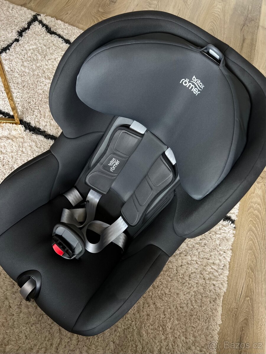 Autosedačka Britax Römer trifix2 i-Size - 2