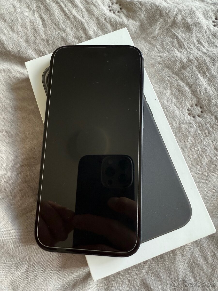 iPhone 16 - 2