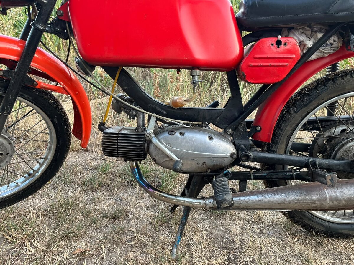 Jawa Mustang 23 - 2