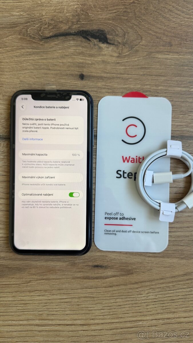 Apple iPhone 11 64GB Baterie: 100% - 2
