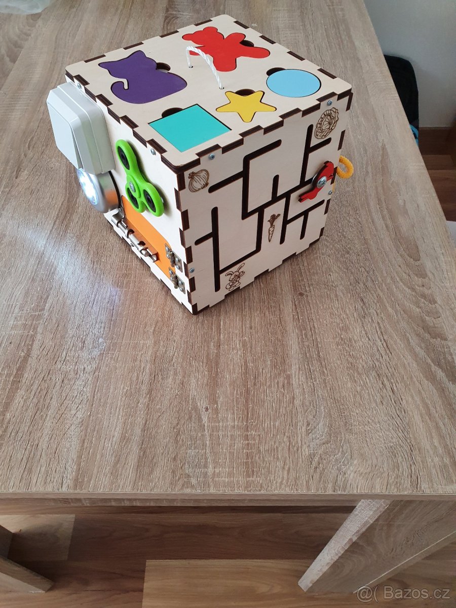 Montessori didaktická kostka - 2