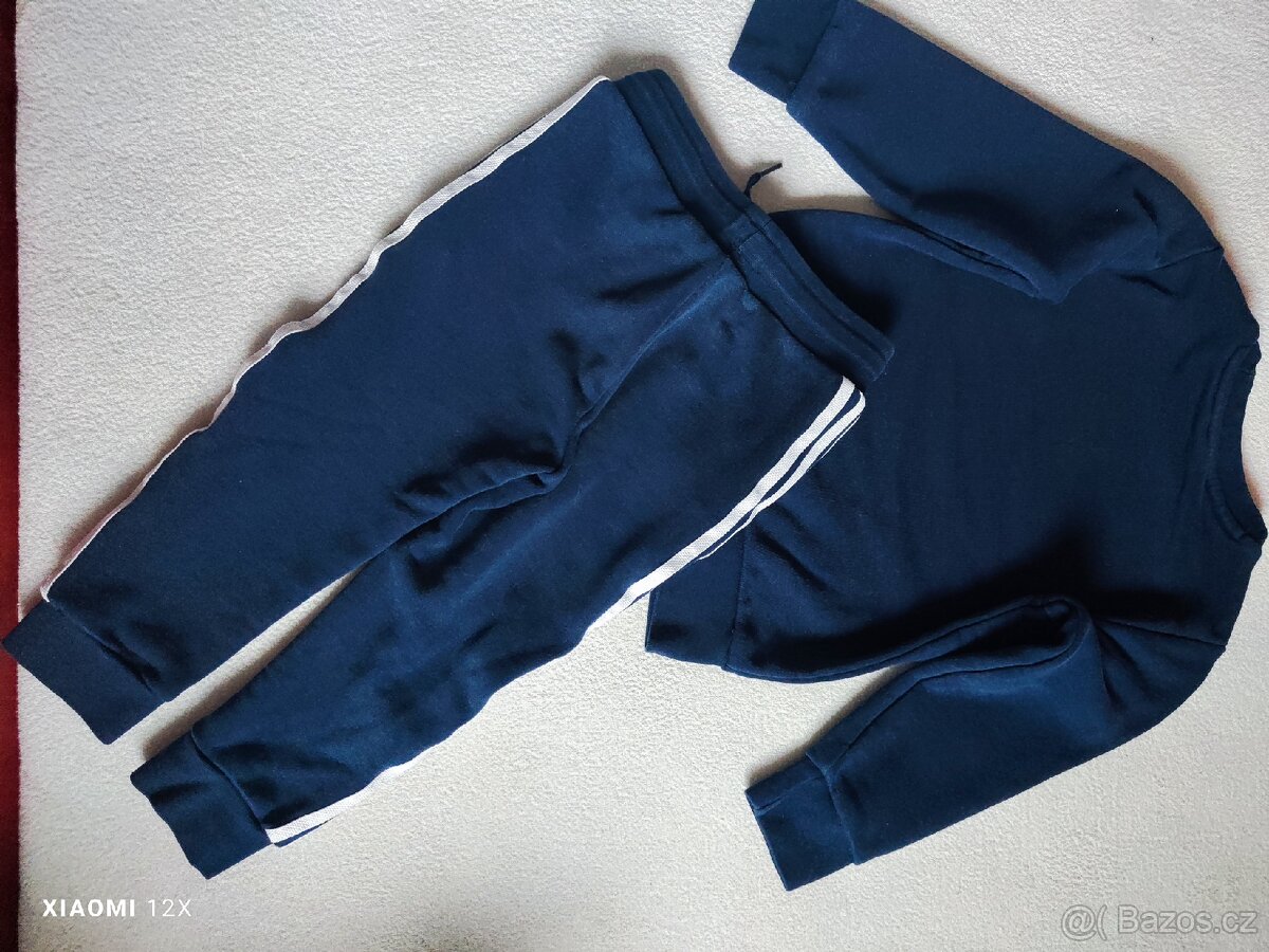 Dětská tepláková souprava Adidas vel. 98 - 2