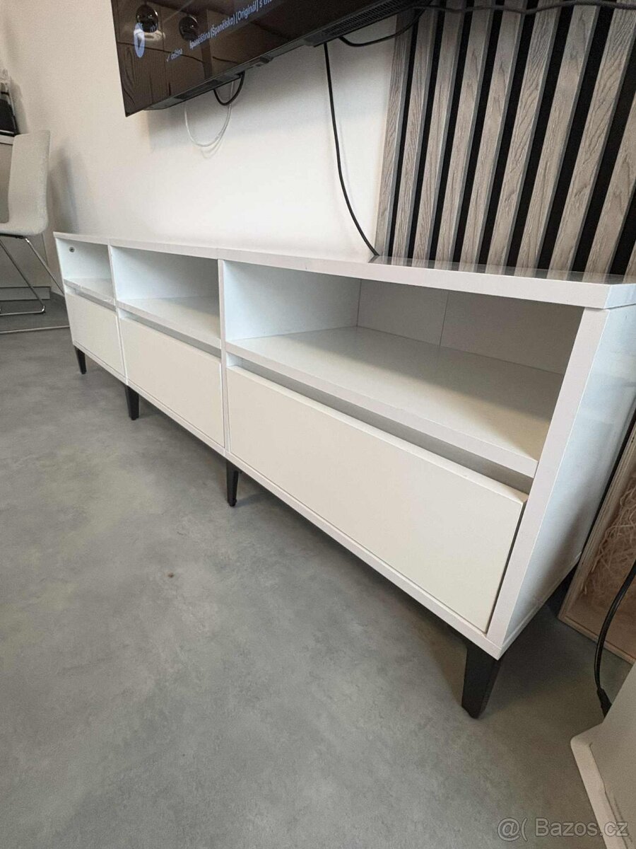 TV skříňka bílá vysoký lesk 150 x 30 x 44,5 cm kompozitní dř - 2