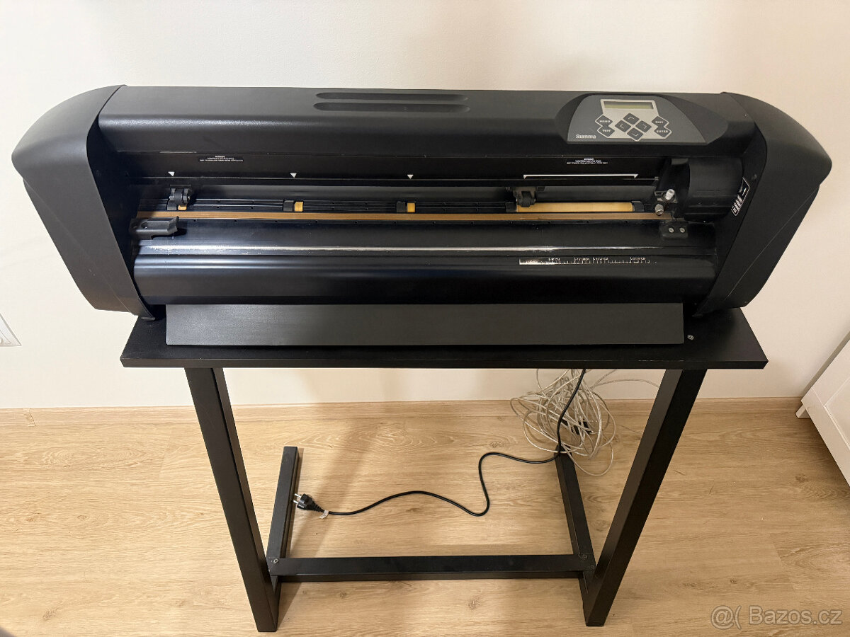 PLOTR SUMMA D60R + STOLEK + SOFTWARE - 2