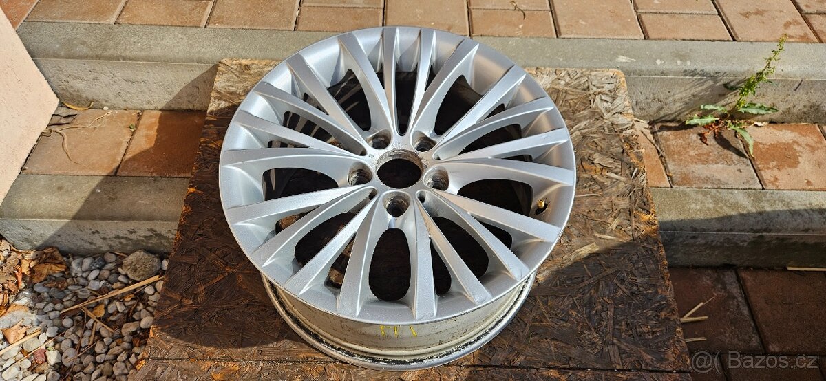 Prodám dvě originální kola BMW 8.5Jx18 5x120 ET40 - 2