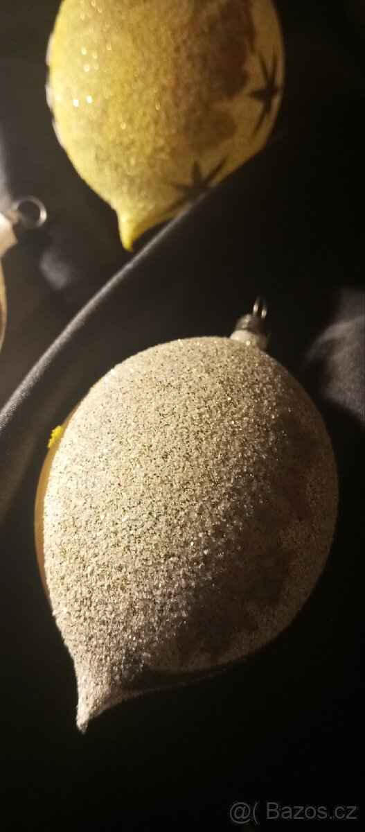 Mix starých vánočních ozdob. - 2