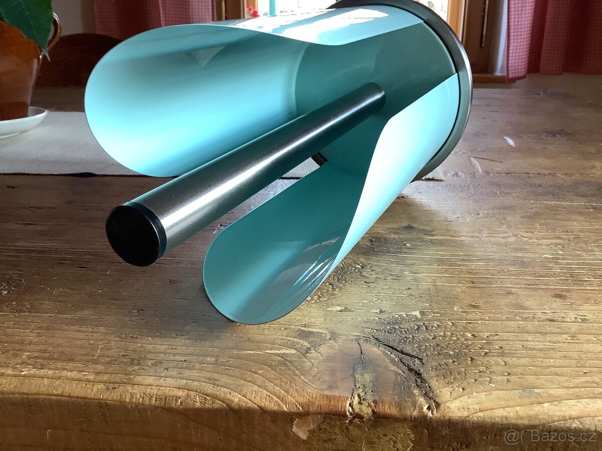 Stojan na kuchyňské utěrky - 2