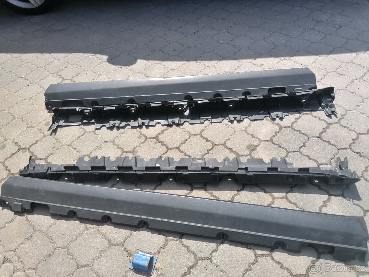 Boční prahy Mercedes Benz GLK - 2